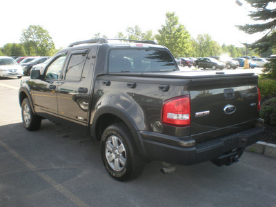 ford sport trac 2007 gray suv xlt gasoline 6 cylinders 4 wheel drive automatic with overdrive 13502