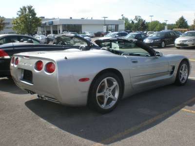 chevrolet corvette 2004 silver gasoline 8 cylinders rear wheel drive automatic with overdrive 13502