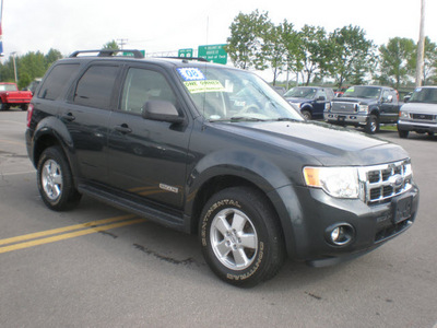 ford escape 2008 gray suv xlt gasoline 4 cylinders all whee drive automatic with overdrive 13502