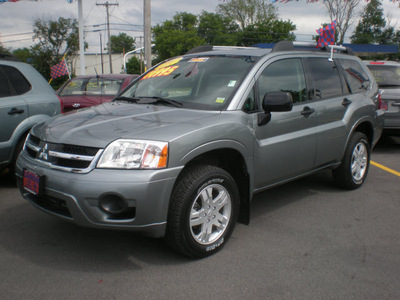 mitsubishi endeavor 2007 gray suv ls gasoline 6 cylinders all whee drive automatic 13502