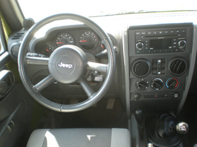 jeep wrangler 2007 green suv x gasoline 6 cylinders 4 wheel drive 6 speed manual 13502