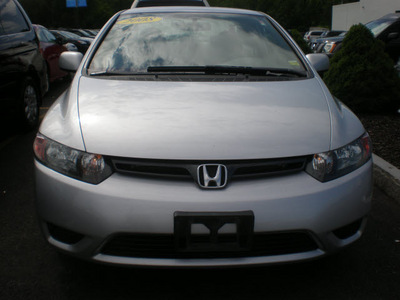 honda civic 2008 silver coupe lx gasoline 4 cylinders front wheel drive automatic 13502
