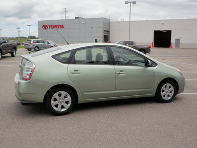 toyota prius 2008 lt  green hatchback hybrid hybrid 4 cylinders front wheel drive automatic 56001