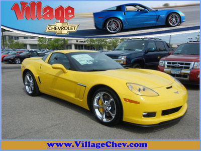 chevrolet corvette 2012 yellow coupe z16 grand sport gasoline 8 cylinders rear wheel drive 6 speed manual 55391