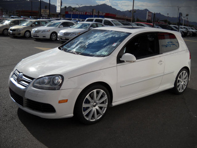 volkswagen r32 2008 white hatchback gasoline 6 cylinders all whee drive automatic 79925