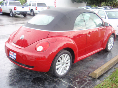 volkswagen new beetle 2008 red se gasoline 5 cylinders front wheel drive automatic 34474