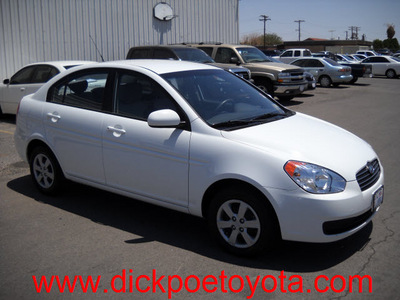 hyundai accent 2010 white sedan gls gasoline 4 cylinders front wheel drive automatic 79925