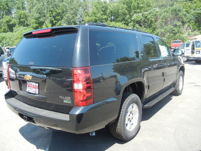 chevrolet suburban 2011 black suv lt 1500 dvd flex fuel 8 cylinders 4 wheel drive automatic with overdrive 55391