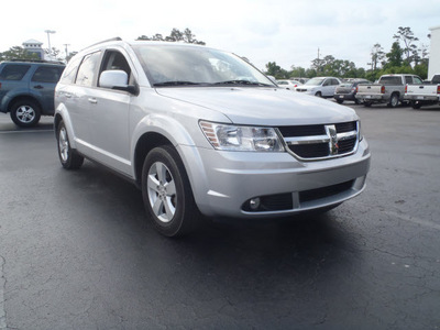 dodge journey 2010 silver suv crew gasoline 6 cylinders front wheel drive automatic 28557
