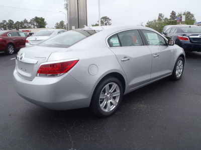 buick lacrosse 2011 silver sedan cxl gasoline 6 cylinders front wheel drive automatic 28557
