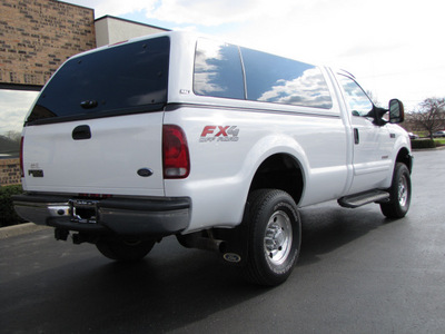 ford f350 2004 white pickup truck super duty diesel 8 cylinders 4 wheel drive automatic with overdrive 60098