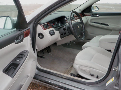 chevrolet impala 2008 black sedan ltz flex fuel 6 cylinders front wheel drive automatic 55318
