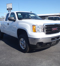 gmc sierra 2500hd 2011 white sle gasoline 8 cylinders 4 wheel drive automatic with overdrive 28557