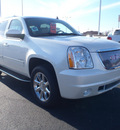 gmc yukon 2011 white suv denali flex fuel 8 cylinders all whee drive automatic with overdrive 28557