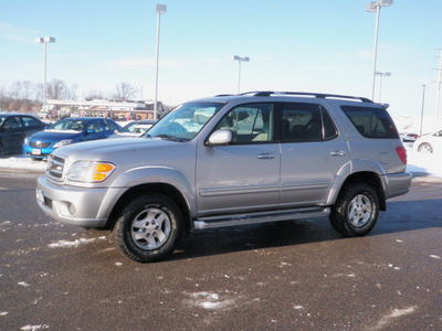 toyota sequoia 2001 silver suv ltd 4wd gasoline 8 cylinders dohc 4 wheel drive automatic 56001