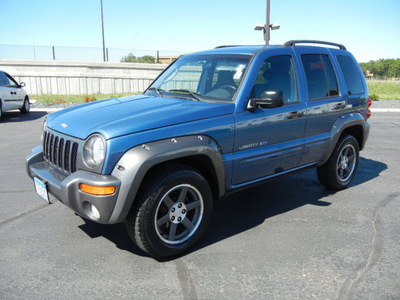 jeep liberty 2003 blue suv freedom edition gasoline 6 cylinders rear wheel drive automatic with overdrive 55420