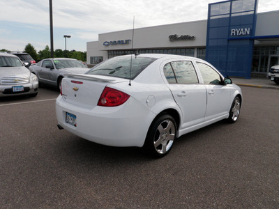 chevrolet cobalt 2010 white sedan lt gasoline 4 cylinders front wheel drive 4 speed automatic 55313