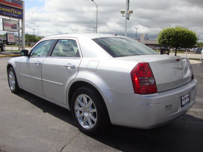 chrysler 300 2010 silver sedan touring gasoline 6 cylinders rear wheel drive automatic with overdrive 60443