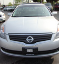 nissan altima 2008 silver sedan 2 5s gasoline 4 cylinders front wheel drive automatic 60443