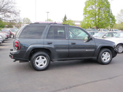 chevrolet trailblazer 2003 dk  gray suv ls 4wd gasoline 6 cylinders 4 wheel drive automatic 55124