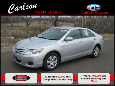 toyota camry 2010 silver sedan le 4 cylinders front wheel drive automatic 55448