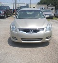 nissan altima 2010 gold sedan gasoline 4 cylinders front wheel drive not specified 78064