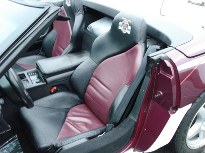 chevrolet corvette 1995 purple convertable convertible gasoline v8 rear wheel drive automatic 17972