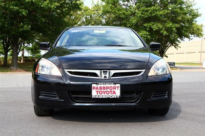 honda accord 2008 black sedan gasoline 4 cylinders front wheel drive automatic 20746