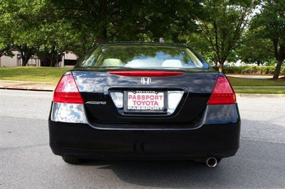 honda accord 2008 black sedan gasoline 4 cylinders front wheel drive automatic 20746