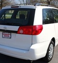 toyota sienna 2008 white minivan gasoline v6 front wheel drive automatic 20746