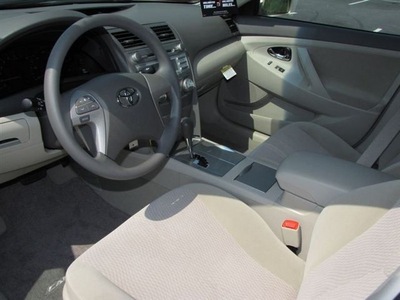 toyota camry 2011 beige sedan gasoline 2 wheel drive automatic 30096
