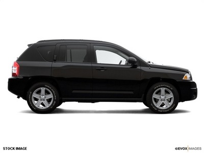 jeep compass 2007 suv gasoline 4 cylinders 4 wheel drive not specified 44060