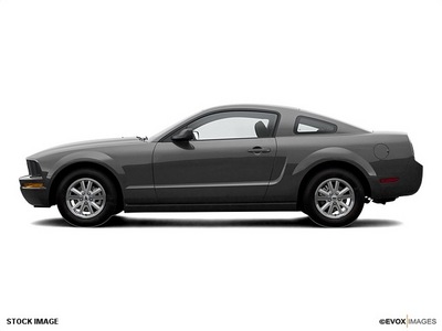 ford mustang 2007 coupe deluxe gasoline 6 cylinders rear wheel drive not specified 44060