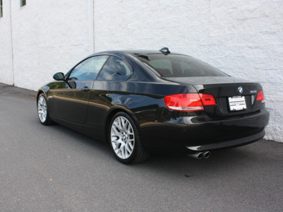 bmw 3 series 2009 black coupe 328i gasoline 6 cylinders rear wheel drive 6 speed manual 27616