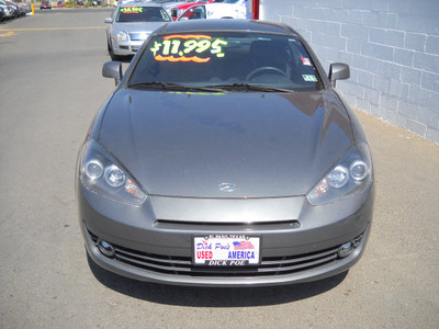 hyundai tiburon 2007 gray coupe gs gasoline 4 cylinders front wheel drive standard 79925