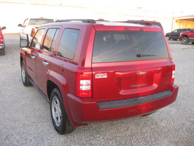 jeep patriot 2008 red suv sport gasoline 4 cylinders 2 wheel drive autostick 62863