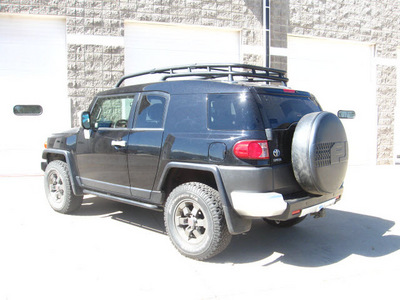 toyota fj cruiser 2007 black suv trd gasoline 6 cylinders 4 wheel drive automatic 80301