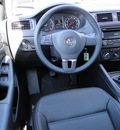 volkswagen jetta 2012 black hatchback se w convenience gasoline 5 cylinders front wheel drive 5 speed manual 98226