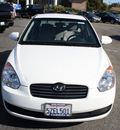hyundai accent 2007 white sedan gls gasoline 4 cylinders front wheel drive 5 speed manual 94010