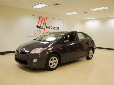 toyota prius 2010 gray hatchback ii hybrid 4 cylinders front wheel drive automatic 27707