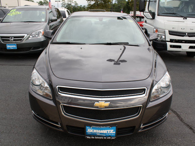 chevrolet malibu 2011 gray sedan lt gasoline 4 cylinders front wheel drive automatic 07702