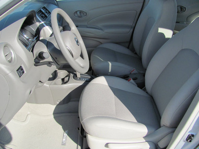 nissan versa 2012 silver sedan sv gasoline 4 cylinders front wheel drive automatic 33884