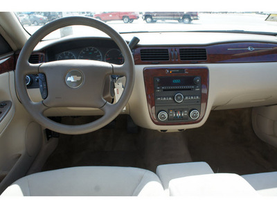 chevrolet impala 2008 white sedan lt gasoline 6 cylinders front wheel drive automatic 77388
