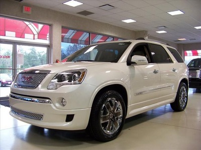 gmc acadia 2012 white suv denali gasoline 6 cylinders all whee drive not specified 44024