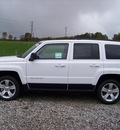 jeep patriot 2011 white suv gasoline 4 cylinders 4 wheel drive not specified 44024