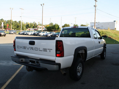 chevrolet silverado 2500hd 2005 white pickup truck work truck gasoline 8 cylinders rear wheel drive automatic 27215