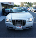chrysler 300 2006 silver sedan limited gasoline 6 cylinders rear wheel drive automatic with overdrive 08844