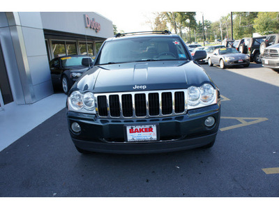 jeep grand cherokee 2005 green suv limited gasoline 8 cylinders 4 wheel drive automatic with overdrive 08844