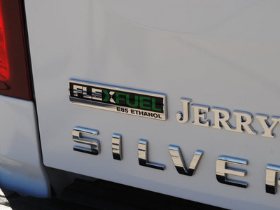 chevrolet silverado 1500 2010 white ltz flex fuel 8 cylinders 4 wheel drive automatic 76087