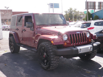 jeep wrangler unlimited 2008 dk  red suv sahara gasoline 6 cylinders 4 wheel drive automatic 61832
